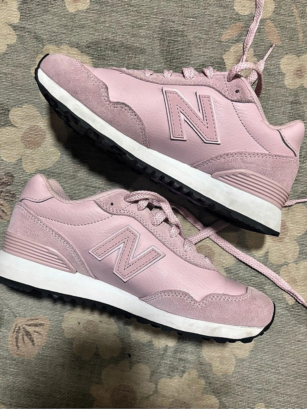 New Balance 574 Pink Sneakers US 4.5 W